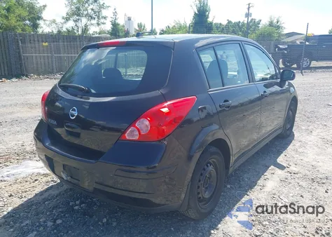 2010 Nissan Versa 1.8S z USA, uszkodzony, nr VIN 3N1BC1CP6AL354837